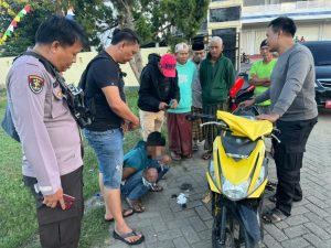 Bawa Puluhan Gram Sabu, Pria Asal Buer Ditangkap Polisi di Depan Polsek Alas