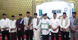 Safari Ramadan di Empang Atas, Bupati Jarot Salurkan Bantuan dan Paparkan Capaian Setahun Pembangunan