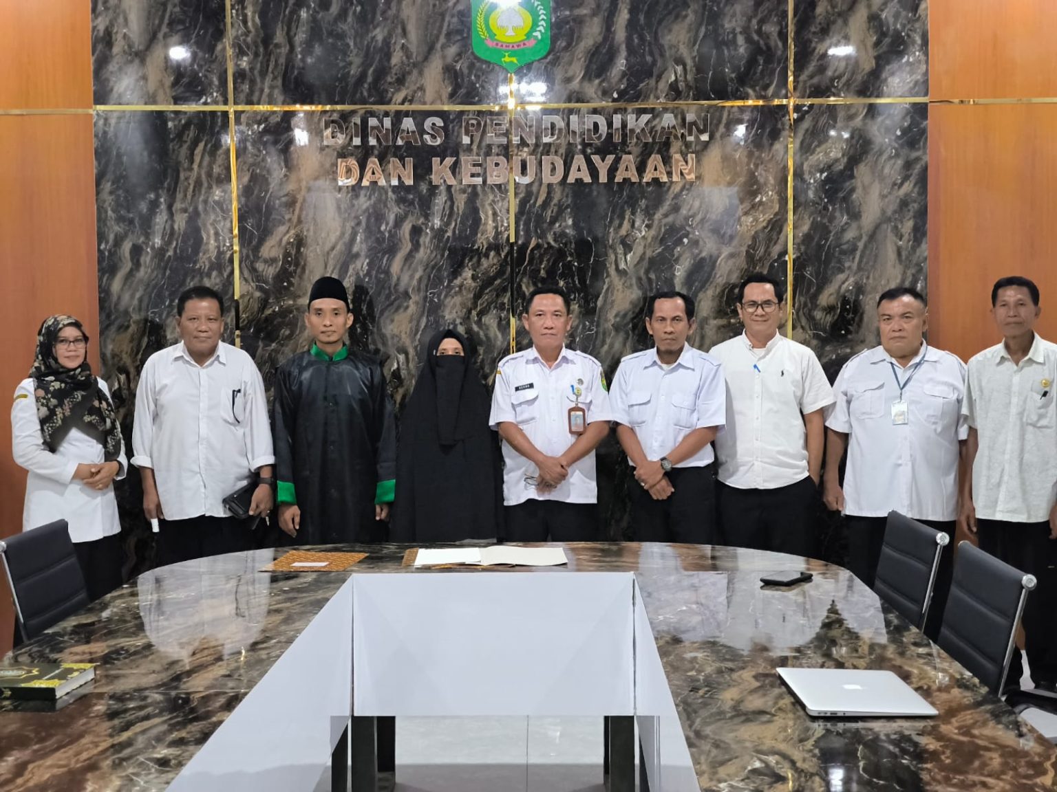 Pelantikan Guru Fungsional di Sumbawa, Dikbud Tekankan Peran Guru sebagai Fasilitator dan Teladan