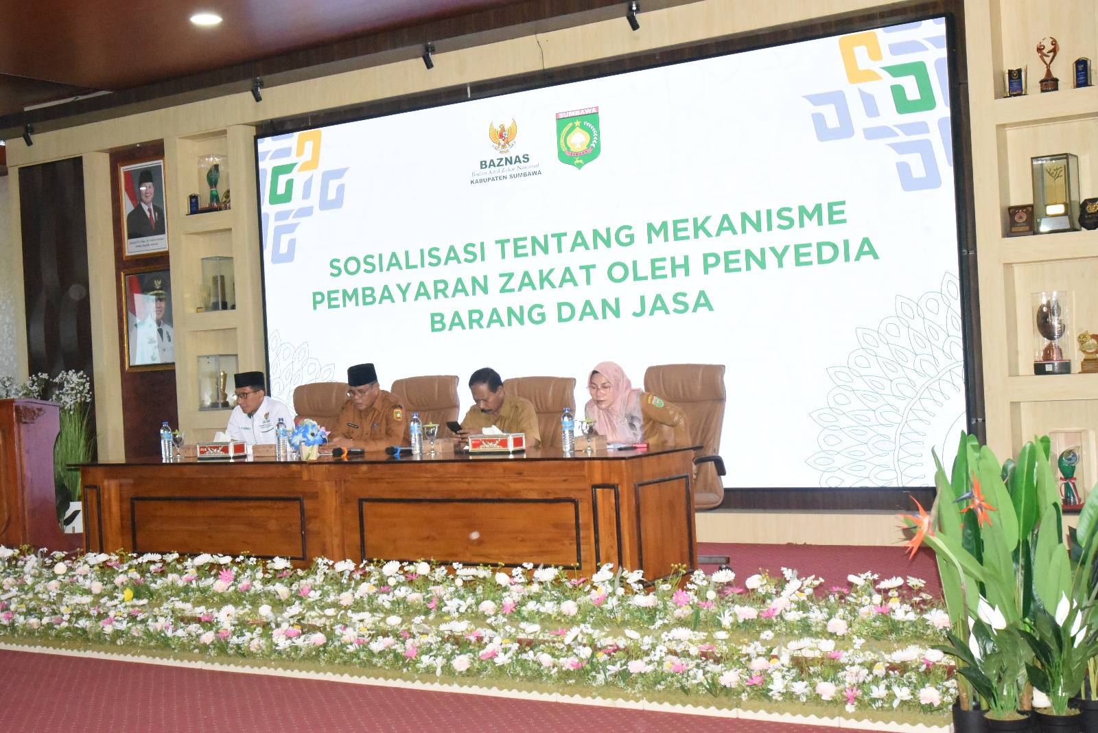 Sosialisasi Zakat Penyedia Barang dan Jasa Digelar, Bupati Sumbawa : Pembangunan Harus Hadirkan Keberkahan