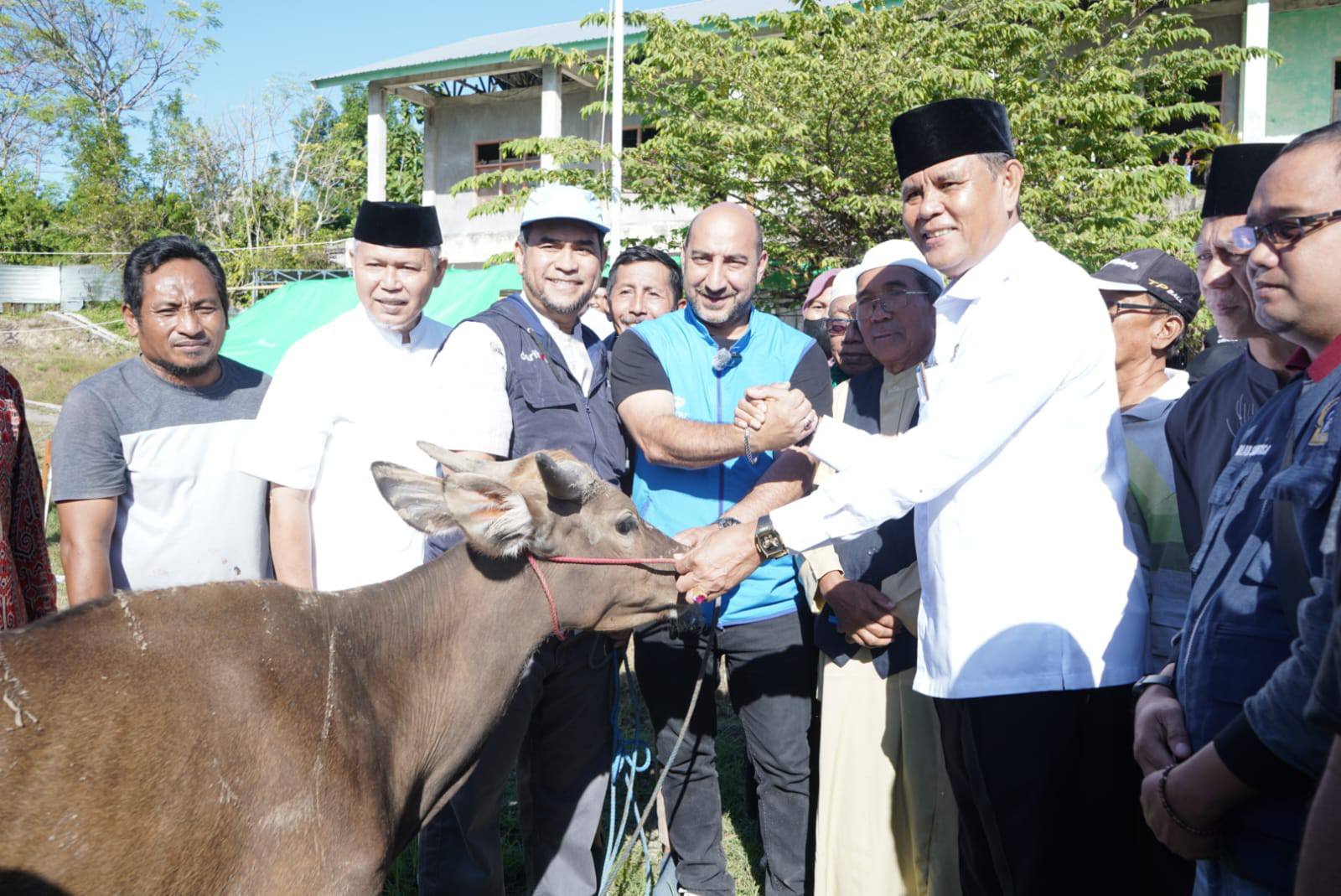 Bupati Sambut Qurban dari Turki, 5.625 Keluarga di Sumbawa Terima Manfaat