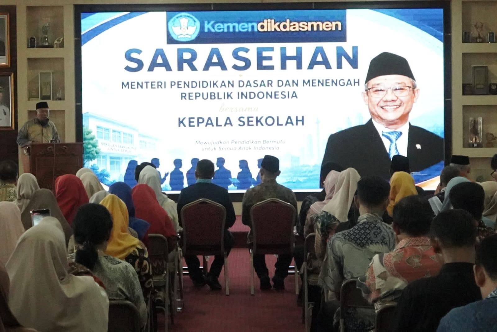Menteri Abdul Mu’ti dan Bupati Perkuat Sinergi Pendidikan di Sumbawa, Dorong Sekolah Bermutu dan Berbasis Teknologi