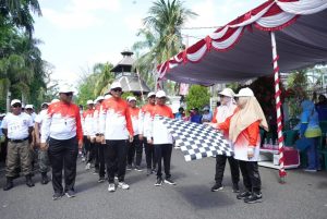 Semarak HUT ke-81 RI, Gerak Jalan di Sumbawa Jadi Momentum Rawat Persatuan dan Gotong Royong