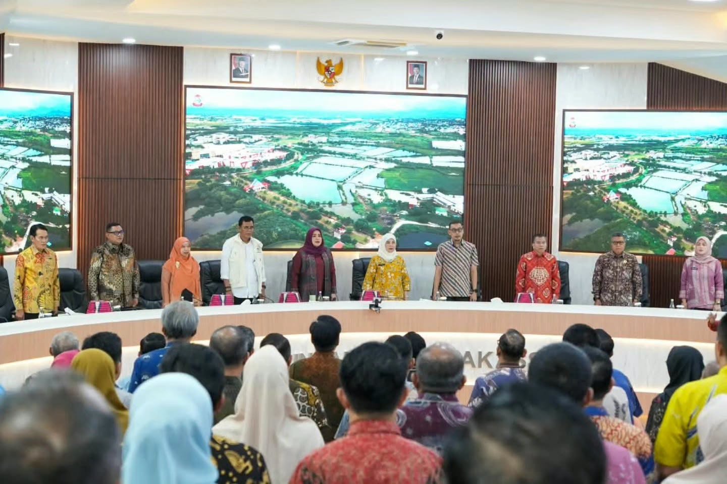 Cegah Pekerja Rentan Jatuh Miskin, Bupati Sumbawa Pelajari Strategi Perlindungan Makassar