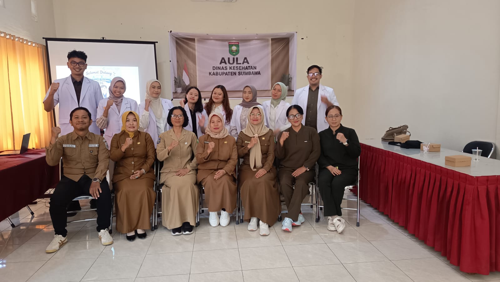 8 Dokter Gigi Muda Mulai Mengabdi di Sumbawa, Dinkes Sebar ke RSUD dan Dua Puskesmas