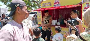 Aksi Hangat Sekda Sumbawa di Peluncuran WFC: Dari Candaan Sayap Ayam hingga Bahagiakan 173 Anak Yatim